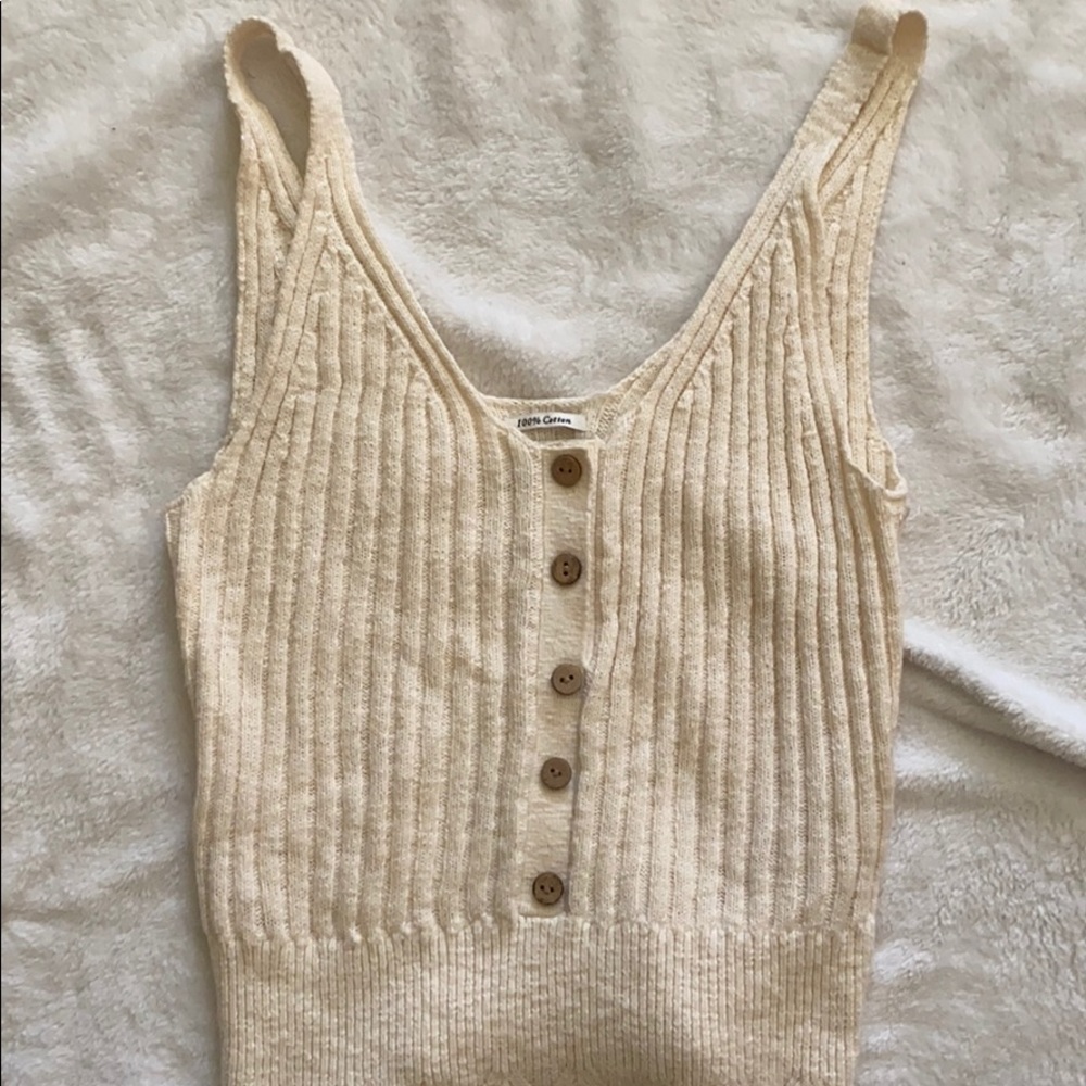 Cream knit tank top with buttons